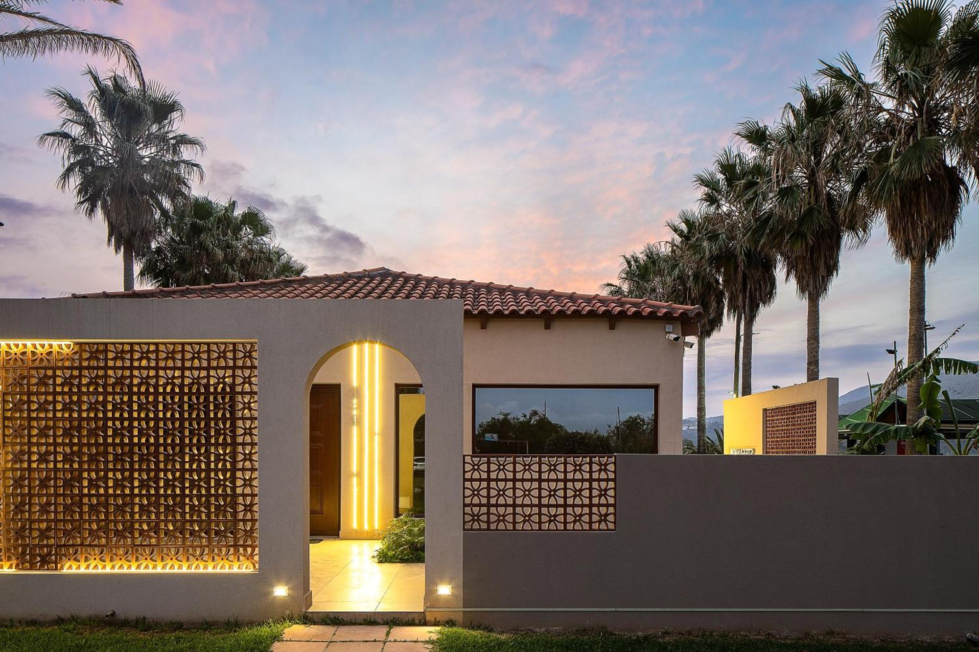 La Palma Beachfront Suites Jeorjoúpoli Eksteriør bilde